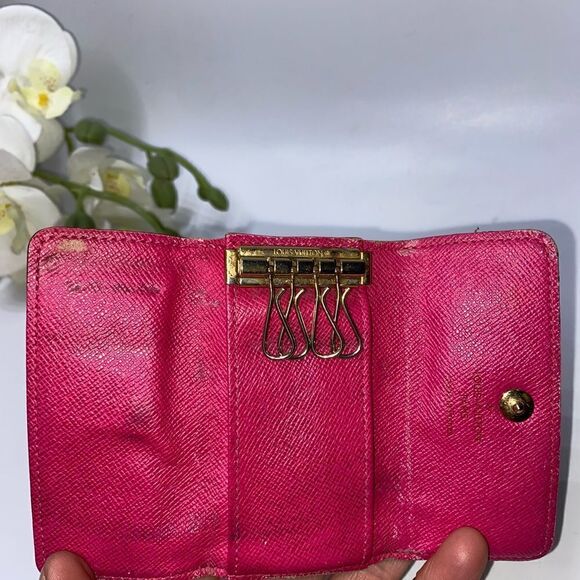 Authentic Louis Vuitton Colorful 4 Key Wallet - Picture 7 of 8